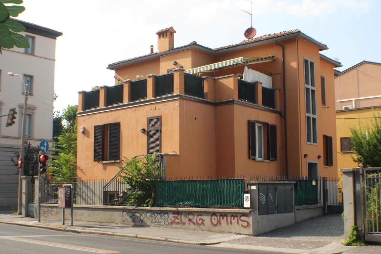 La Mansarda Apartment Bologna Ngoại thất bức ảnh